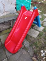 Dětská skluzavka                        