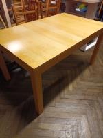 Jídelní stůl ikea rozkládací            